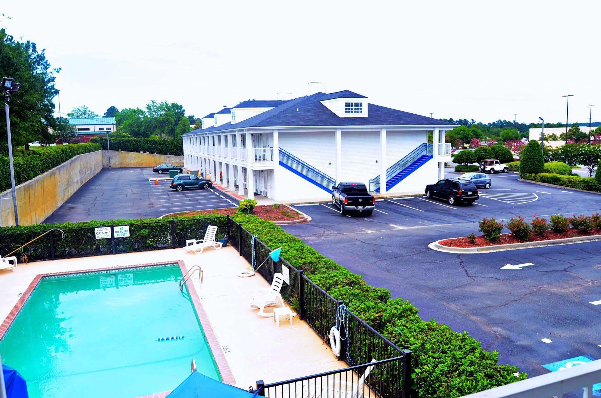 Baymont By Wyndham Valdosta At Valdosta Mall Eksteriør bilde