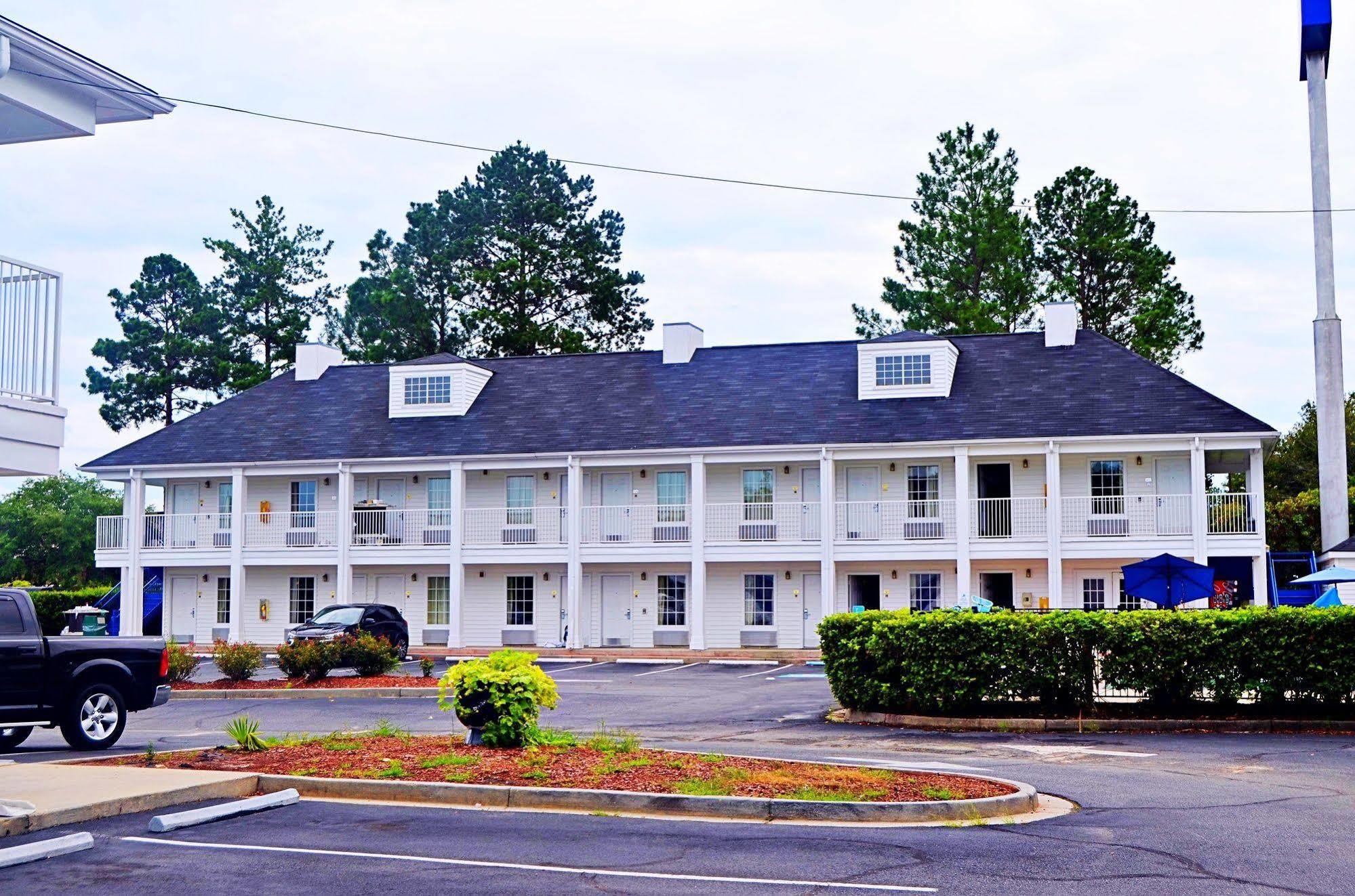 Baymont By Wyndham Valdosta At Valdosta Mall Eksteriør bilde